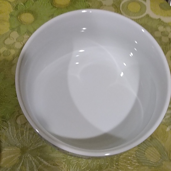 Disney Stitch bowl with lid - Picture 10 of 11